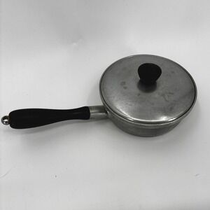 Kitchen Craft 1 Quart Cast Aluminum Saucepan with Lid Bakelite Handle Vintage